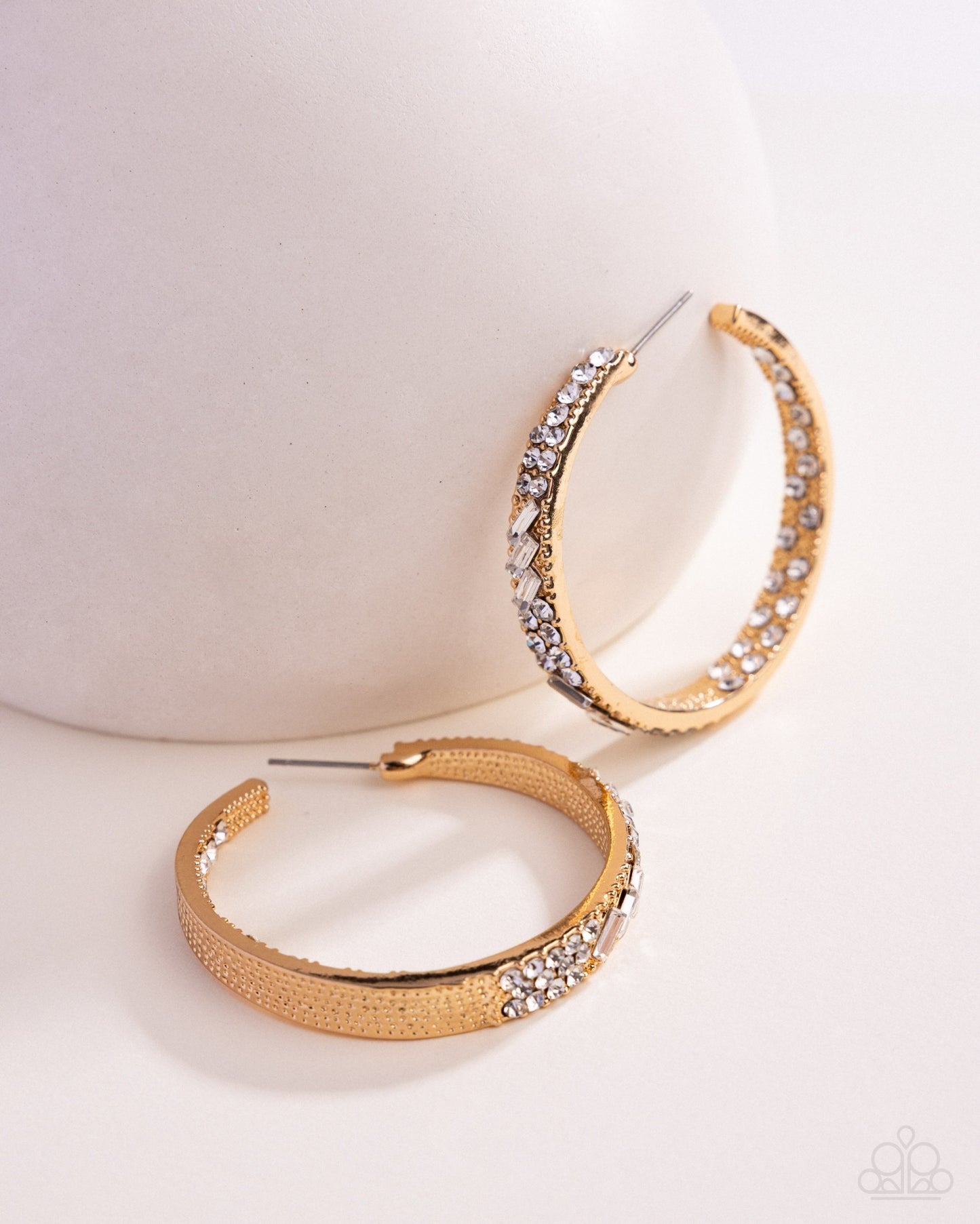 GLITZY By Association